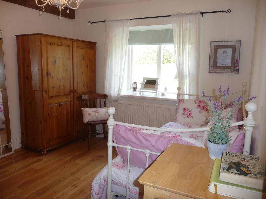 Hawthorn Cottage Greencastle  Habitación foto
